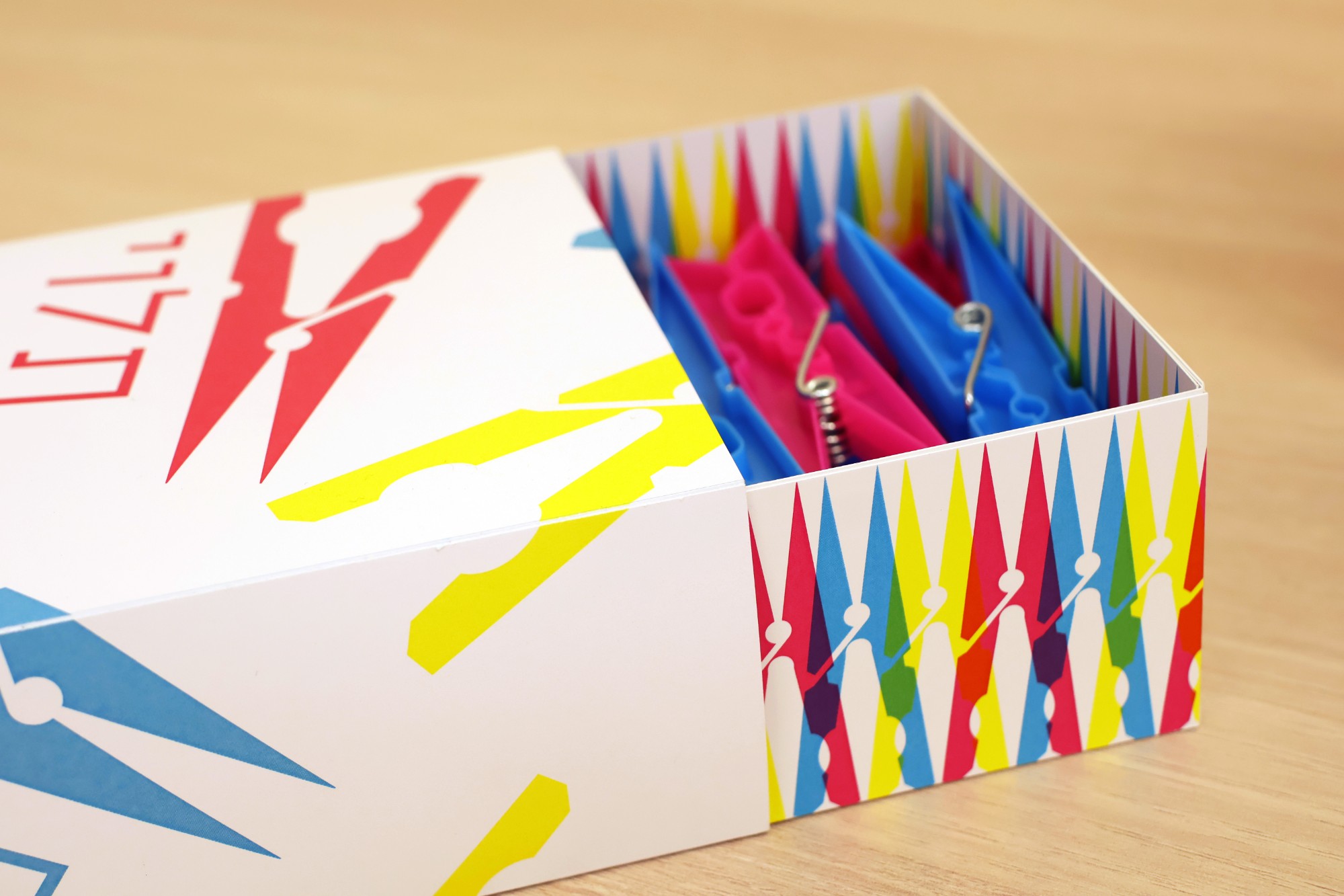 Talui - Clothespin Branding & Packaging — 3